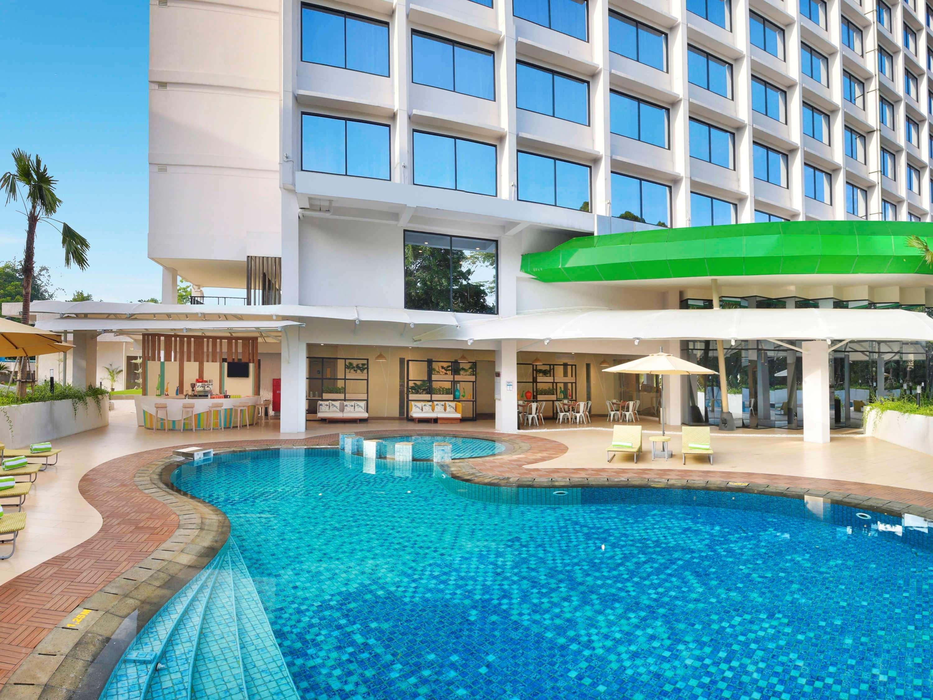 Ibis Styles Bogor Raya Hotel Ngoại thất bức ảnh