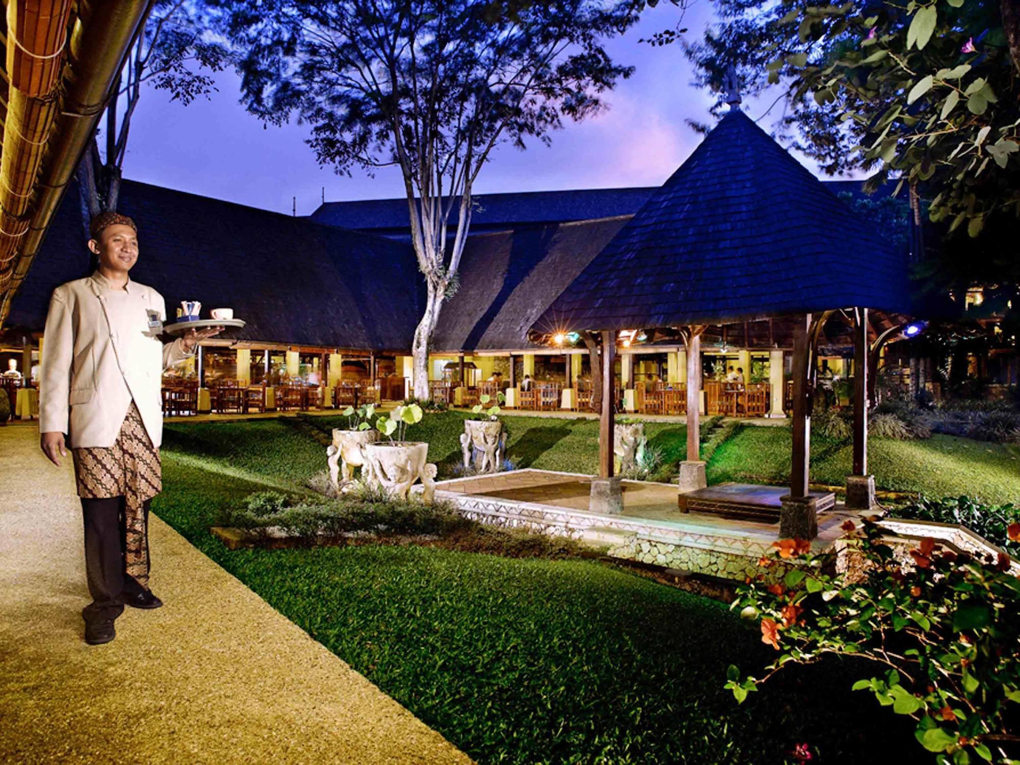 Ibis Styles Bogor Raya Hotel Ngoại thất bức ảnh