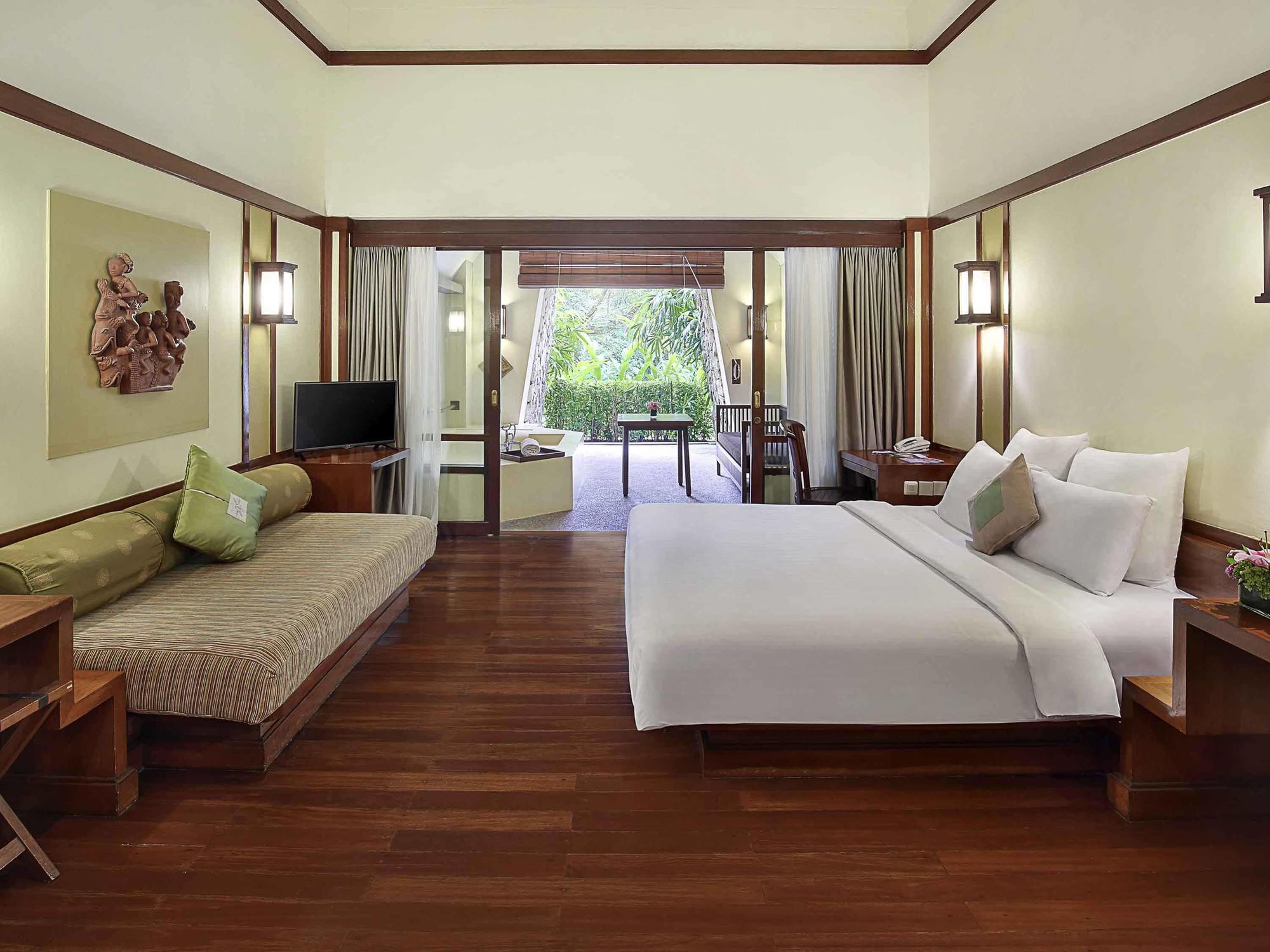 Ibis Styles Bogor Raya Hotel Ngoại thất bức ảnh