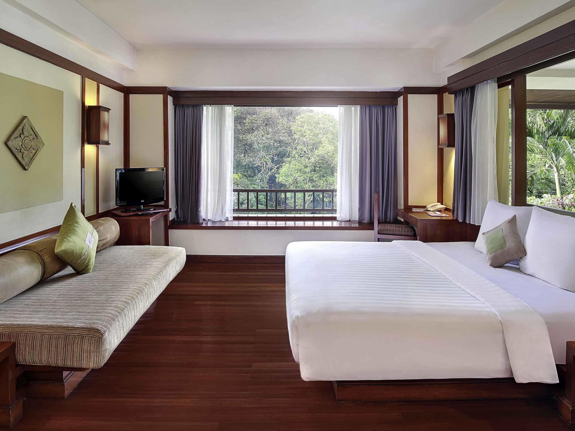 Ibis Styles Bogor Raya Hotel Ngoại thất bức ảnh